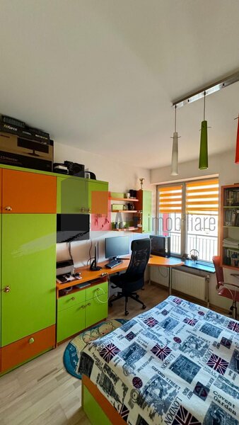 Parcul Tineretului, apartament 3 camere.