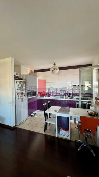 Parcul Tineretului, apartament 3 camere.